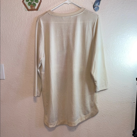 Cream Graphic 3/4 Sleeve Tunic Top - Picture 8 of 9